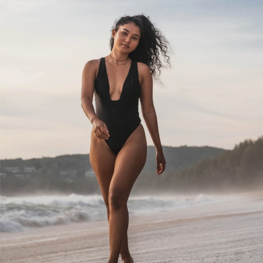 One piece bathing suit